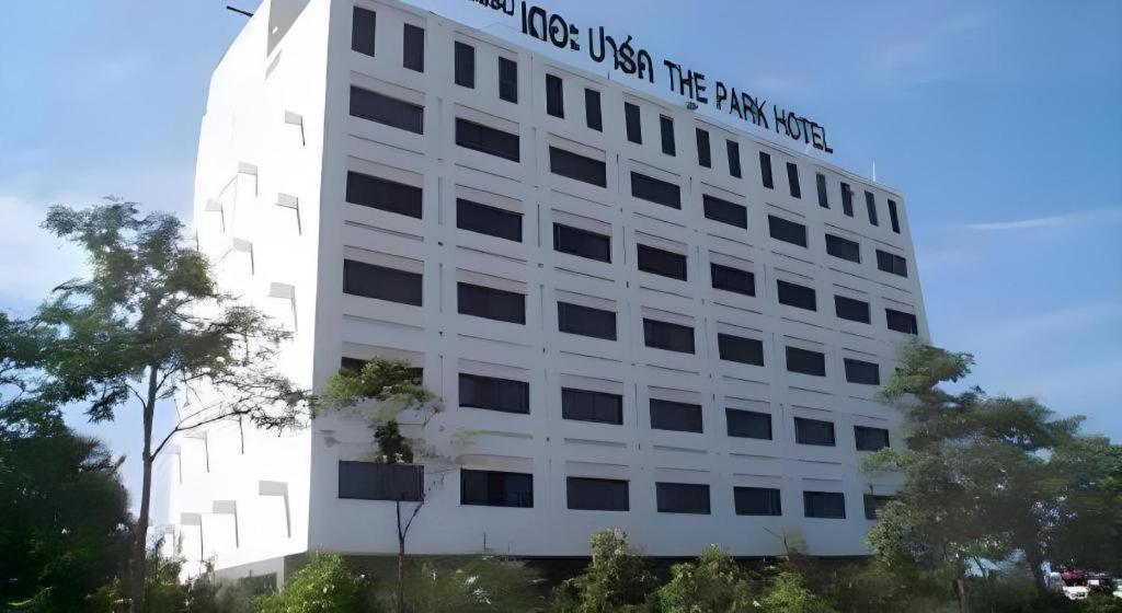 The Park Hotel Pattaya Zewnętrze zdjęcie
